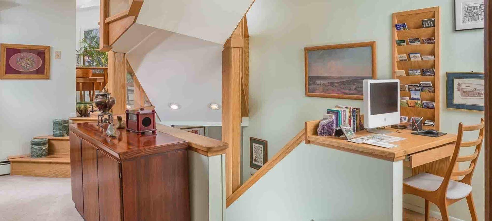 Camai Bed And Breakfast Анкоридж Экстерьер фото
